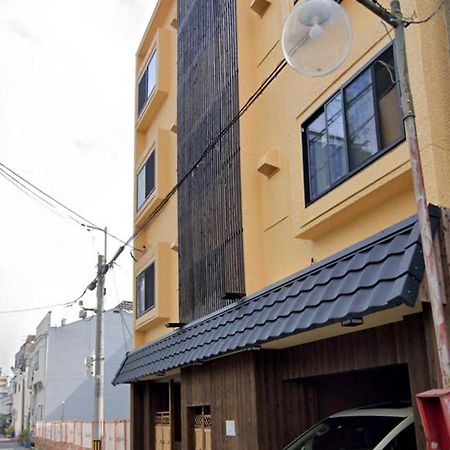 Number Ten 10号民宿 Ōsaka Exterior foto